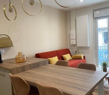 Sete Apartment | Luxe & Confort, Spacieux, Neuf, Clim et Central