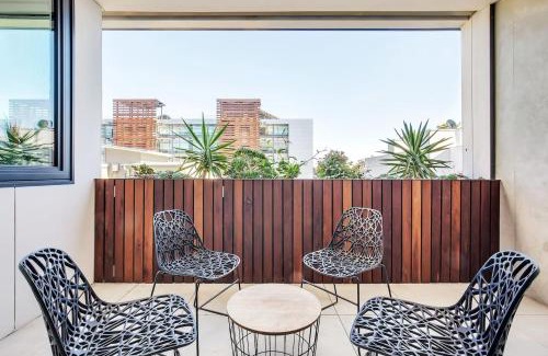 Alexandria Apartment | Luxe Eco Suite in Australia's Greenest Building