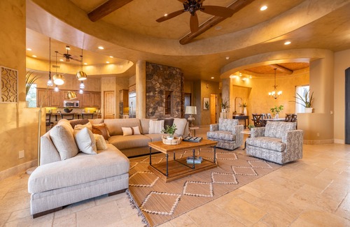 Sunrise Desert Vistas House | Luxe Hideout w/Heated Infinity Pool, Spa & Views