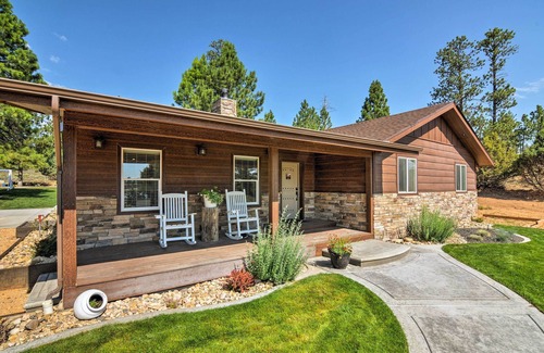 Bryce Canyon Cottage | Luxe Home ~ 2 Mi to Bryce Canyon National Park!