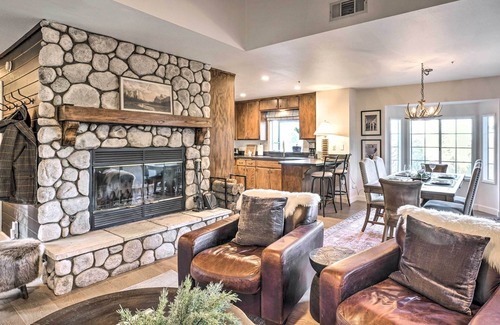 Lake Arrowhead House | Luxe Lake Arrowhead Getaway w/Treetop Views!