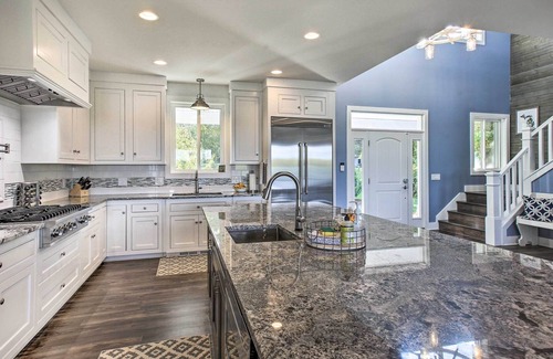 Maple City Cottage | Luxe Lakefront Escape w/ 4 Kayaks, Hot Tub, Beach!