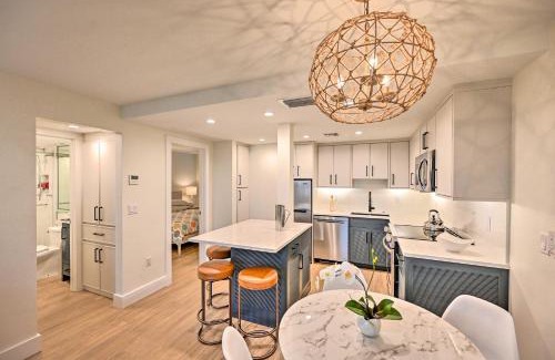 Old Naples Apartment | Luxe Naples Escape Walk to Beach and Downtown!