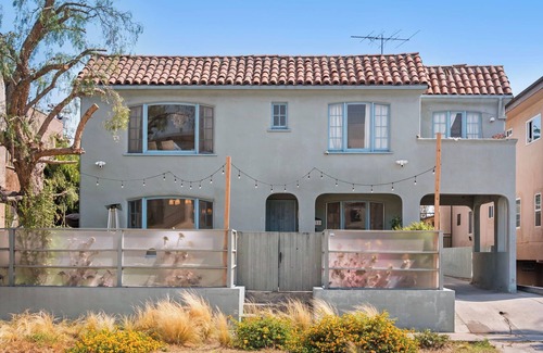 Carthay Circle House | Luxe Pico Backhouse