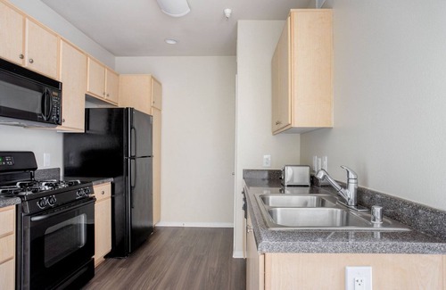 Culver City Apartment | Luxe Playa Vista 1BR w/Gym & Pool Table, close to Beach, by Blueground