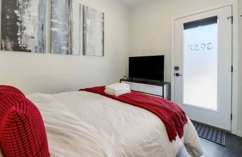 Sunnyside Apartment | Luxe Private Studio Minutes from Downtown Denver! (CDC Safe)