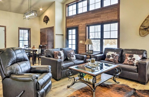 Red Lodge House | Luxe Red Lodge Home w/ Private Hot Tub!