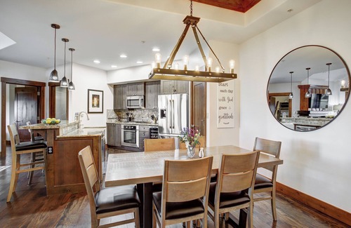 Peak 8 Condo | Luxe Resort Penthouse on Peak 8 w/Air Conditioning