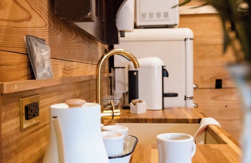 Bangs House | Luxe Roadside Gem in a Restored Texaco Station