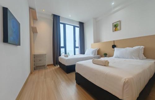 Seri Tanjung Pinang Apartment | Luxe Romance with Seaview & Bathtub - Jazz Suites by Ocean Luxe