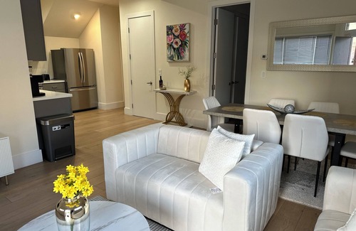 Mission District Apartment | Luxe Sanctuary in San Francisco