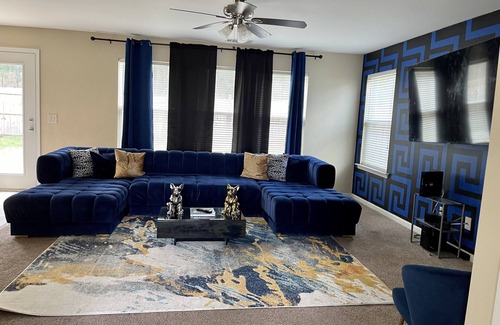 Lithia Springs House | 🌟 Luxe Smart Family Home🌟 Very Close to Six Flags