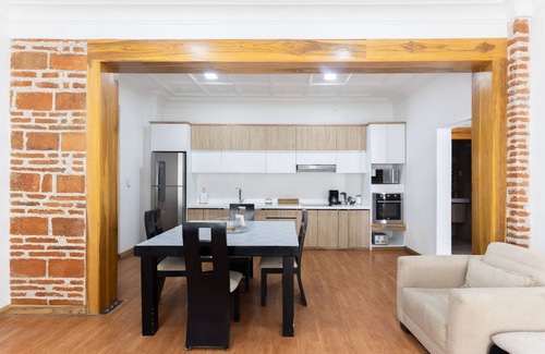 San Blas Apartment | Luxe Suite Presidencial