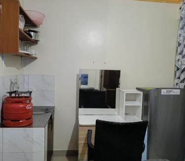 Mtwapa Bed & Breakfast | Luxe tavern and grills