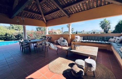 Sainte-Maxime - Saint-Tropez Villa | Luxe Villa in Grimaud