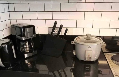 Brgy. 719 Condo | LuxeStay @ The Radiance Manila Baynn
