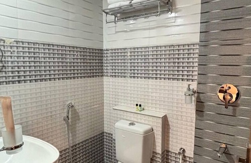 Adur Hotel | LUXESTYLE