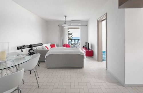 Haniotis Apartment | #Luxlikehome Hanioti Eternal Blue Apartment