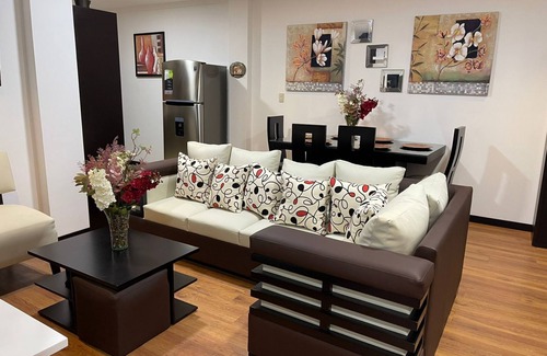 San Blas Apartment | LUXOR CUENCA APARTMENT (Mins to Historic District)