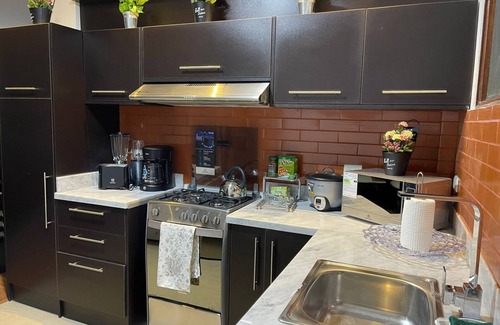 San Blas Apartment | LUXOR CUENCA APARTMENT (Mins to Historic District)