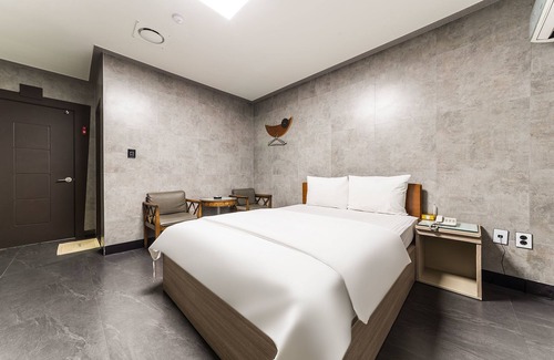 Goyang Hotel | Luxor Hotel