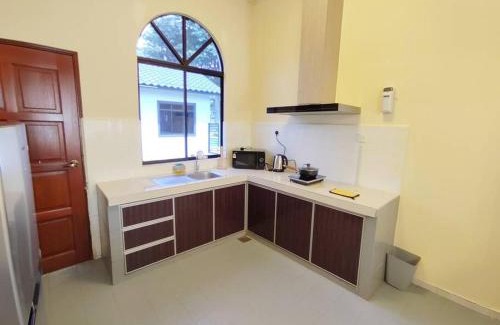 Alor Gajah Villa | Luxpro Pool & Scenic View Villa 217