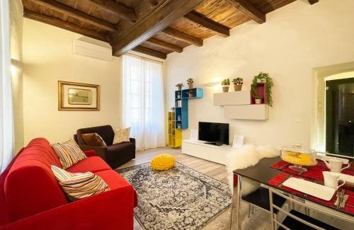 Roman Quarter Apartment | LuxRent Apartment Castello