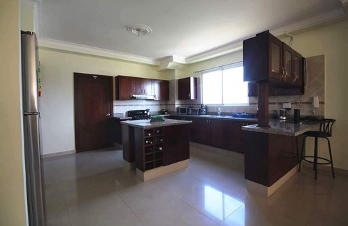 Santiago Province Apartment | Luxury penthouse in central Santiago, pool, jacuzzi, pool table, fast internet!