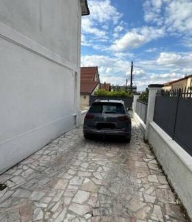 Colombes Villa | Luxueuse Villa Neuve avec Jardin