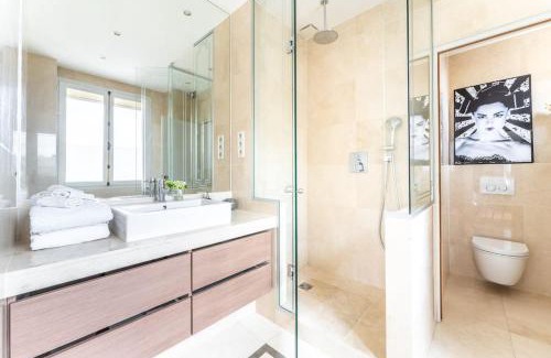 Champs-Elysees Apartment | Luxueux Appartment Georges V