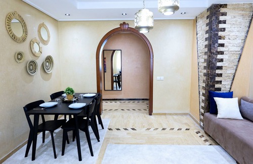 Agdal Apartment | Luxueux & traditionnel 2chambres/1min gare Agdal