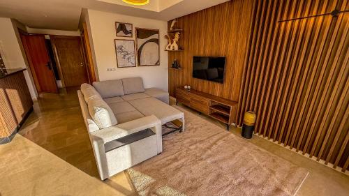 Tamrhakht Apartment | Luxueux Wave Swing Stay