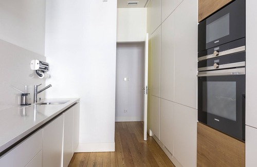 Chiado Apartment | Luxuoso apartamento com 2 quartos, garagem, no melhor bairro de Lisboa - Chiado