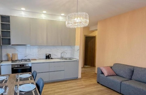 Tbilisi Apartment | Luxur Building Safety and Central