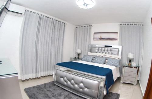 Llanos de Gurabo I Apartment | Luxurious 3-Bedroom Apartment with Pool & 24/7 security