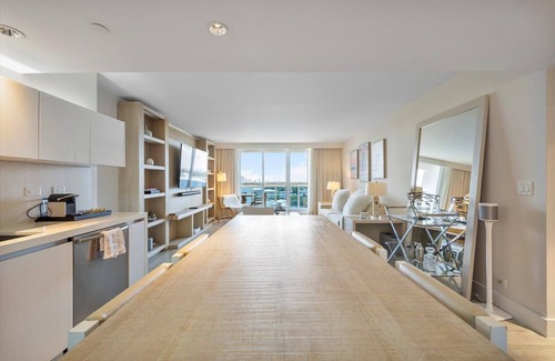 Mid Beach House | Luxurious 1/1 City View Condo 931 - Located at 1 Hotel & Homes South Beach