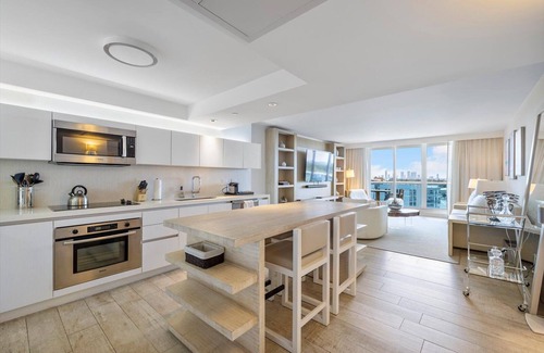 Mid Beach House | Luxurious 1/1 City View Condo 931 - Located at 1 Hotel & Homes South Beach