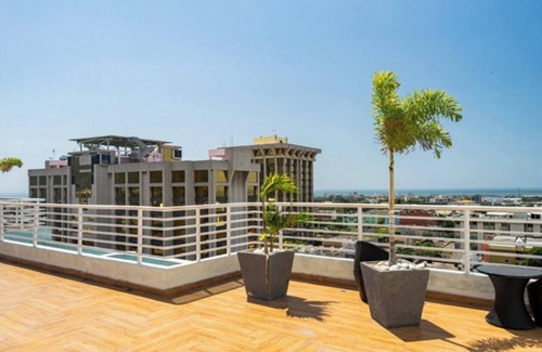 Eden Gardens Apartment | Luxurious 1-bedroom apartment in amazing Kingston with WiFi, AC, rooftop pool.