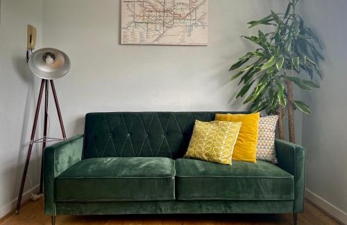 West Kensington Apartment | Luxurious 1-Bedroom Apartment in Kensington