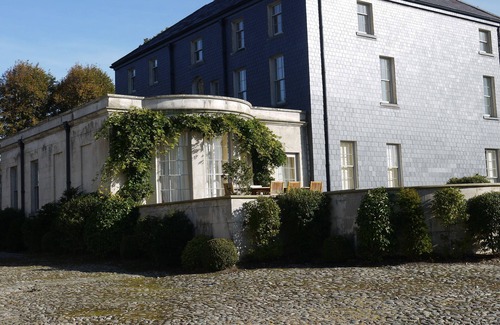 Beaufort House | Luxurious 18th Century Manor House nLocated on the grounds of Beaufort Golf Club