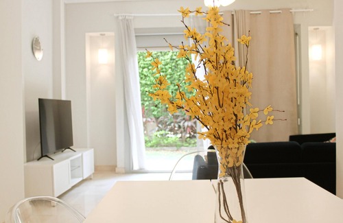 Al-Matariyah Apartment | Luxurious 1BR Apartment in Palm Gate New Cairo Near AUC