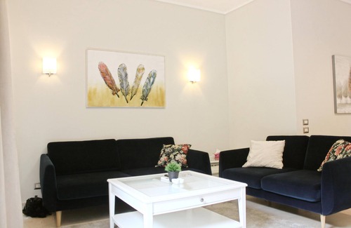 Al-Matariyah Apartment | Luxurious 1BR Apartment in Palm Gate New Cairo Near AUC