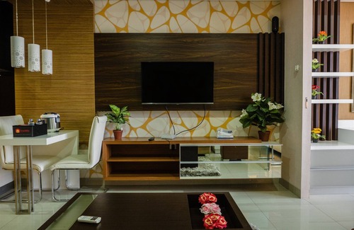 Hegarmanah Apartment | Luxurious 1BR At Dago Suites Apartment