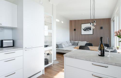 Tampere Apartment | Luxurious 1BR Penthouse with Private Balcony