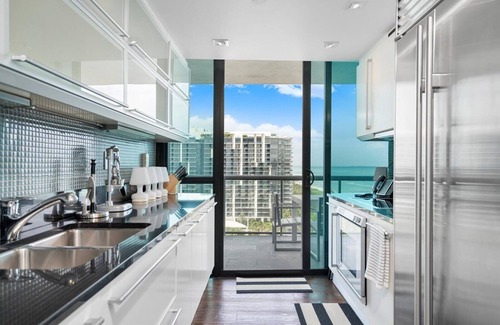 South Beach Condo | Luxurious 2/2 Ocean Front Condo 1907 - Located at The Setai