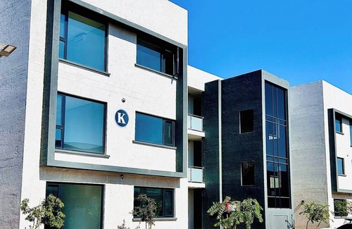 Gaborone Apartment | Luxurious 2-bedroom apartment in the most secure and refined Estate in Gaborone