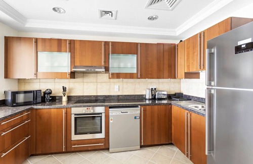 Palm Jumeirah Apartment | Luxurious 2 BR Apartment in Palm Jumeirah