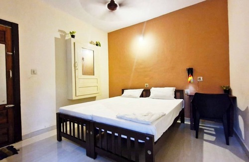 Varkala Bed & Breakfast | Luxurious 2 King bed BnB
