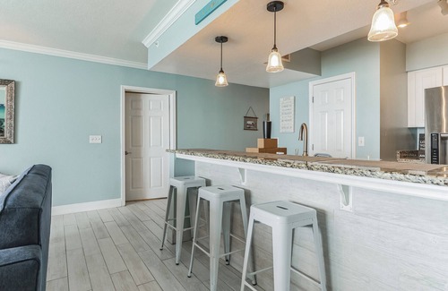 Panama City Beach Condo | Luxurious 3 Bed/3.5 Bath Ocean Front Condo. SNOW BIRDS PLEASE INQUIRE!