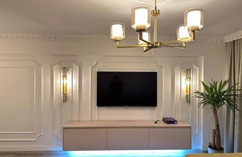 Osmanbey Apartment | Luxurious 3 BD/R Flat in the Heart of Nişantaşı